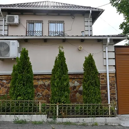 Willa Bright And Cozy With Personal Terrace Kiszyniów